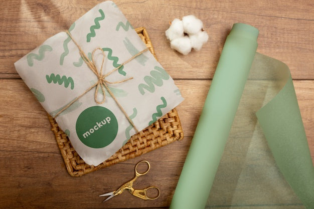 Free Elegant Wrapping Paper Real Context Mockup Psd