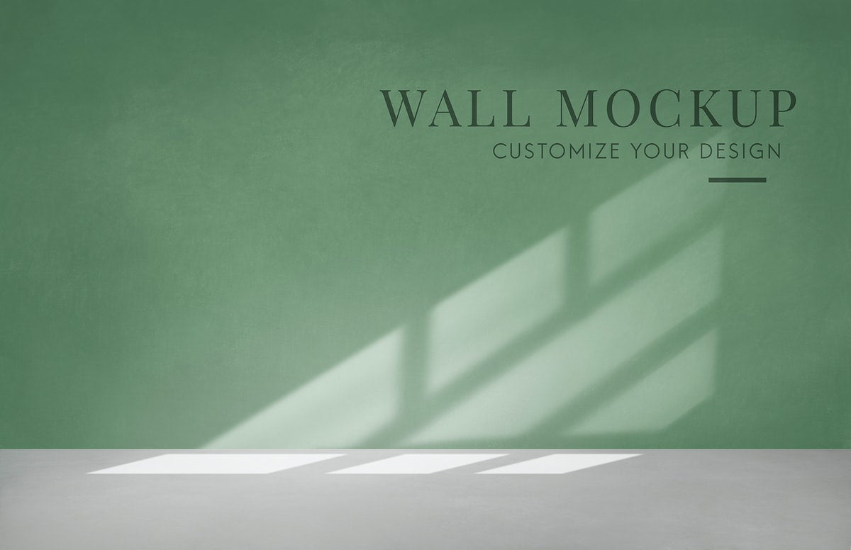 Free Empty Room With A Green Wall Mockup