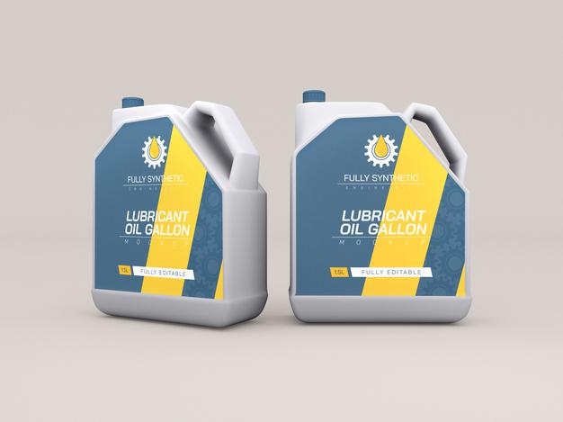 Free Engine Oil Plastic Bottles Mockup Psd