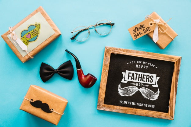 Free Fathers Day Mockup With Slate Psd