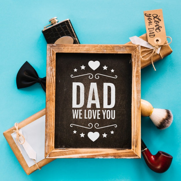 Free Fathers Day Mockup With Slate Psd