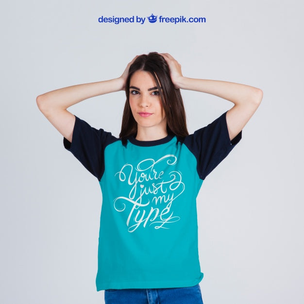 Free Female T-Shirt Mockup Psd