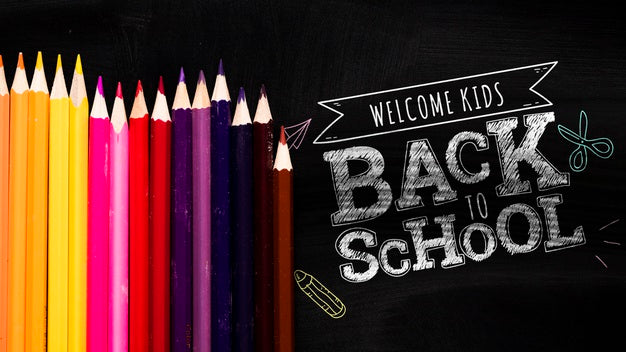 Free Flat Lay Back To School Message On Blackboard Psd