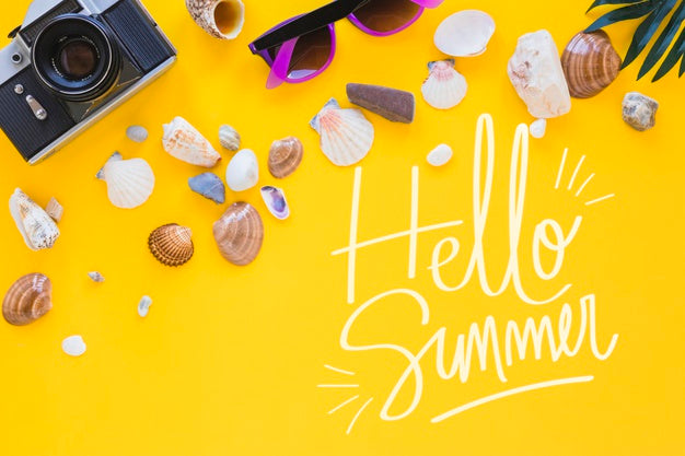 Free Flat Lay Copyspace Mockup With Summer Elements Psd