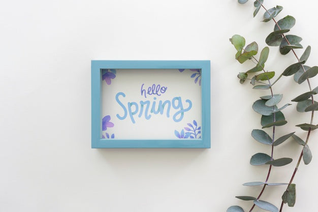 Free Flat Lay Frame Mockup With Spring Flowers Psd