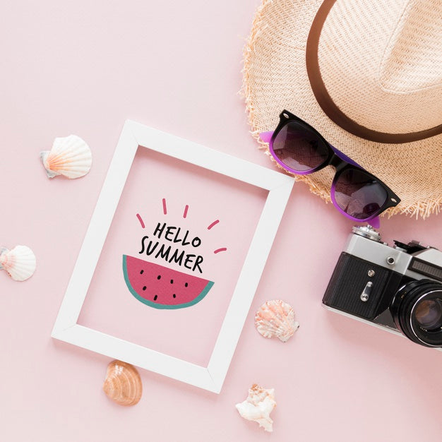 Free Flat Lay Frame Mockup With Summer Elements Psd