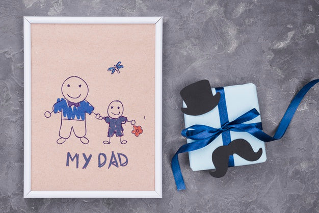 Free Flat Lay Of Father'S Day Concept Mock-Up Psd