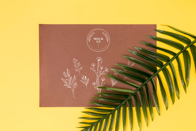 Free Flat Lay Of Leaves Concept Mock-Up Psd