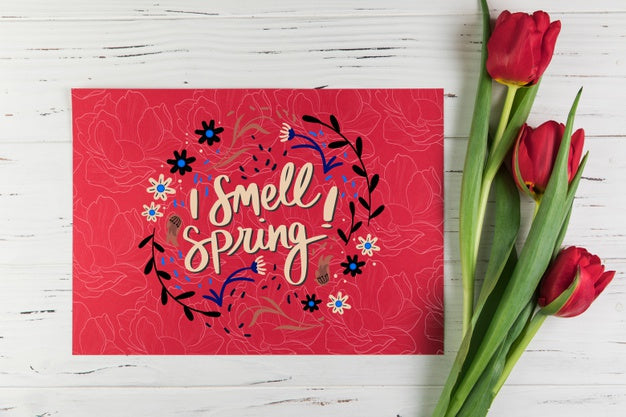 Free Flat Lay Paper Card Mockup With Spring Concept Psd