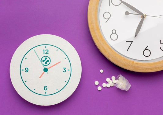 Free Flat Lay Pills And Clock Arrangement Psd