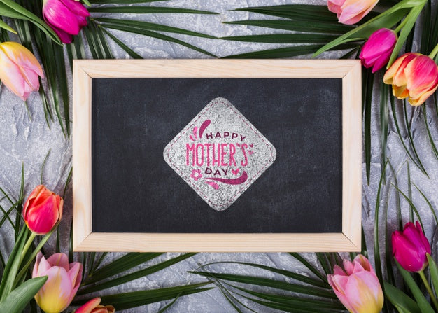 Free Flat Lay Slate Mockup For Easter Psd