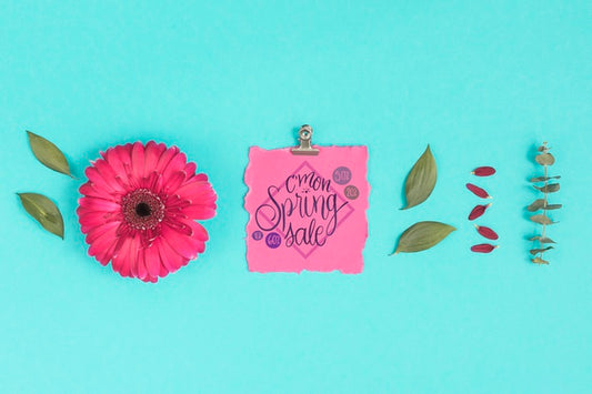 Free Flat Lay Spring Mockup With Card Psd