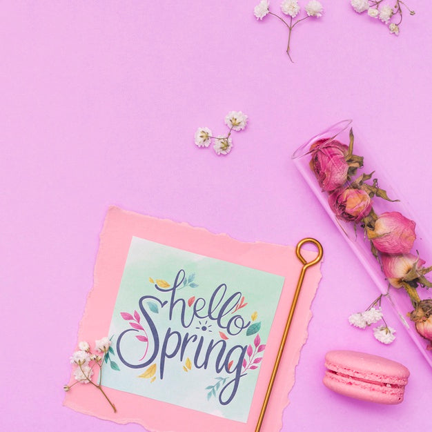 Free Flat Lay Spring Mockup With Greeting Card Psd