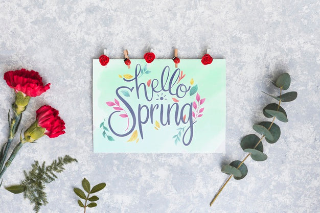 Free Flat Lay Spring Mockup With Greeting Card Psd