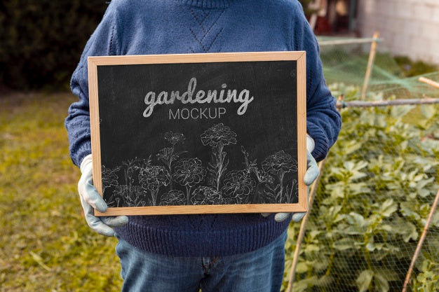 Free Frame With Gardening Message Psd