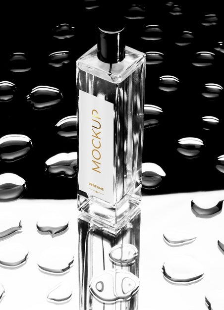 Free Glass Bottle Of Perfume Mock-Up With Clear Water Psd