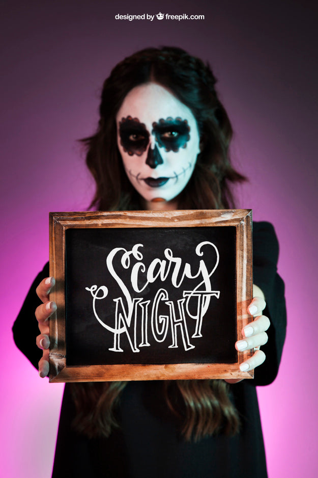 Free Halloween Mockup With Girl Holding Slate Psd