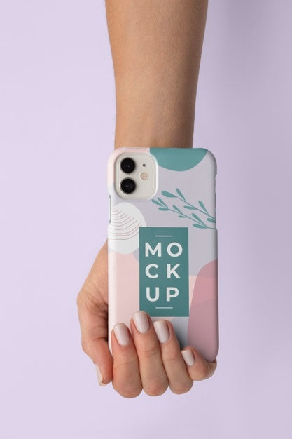 Free Hand Holding Smartphone With Mock-Up Phone Case Psd