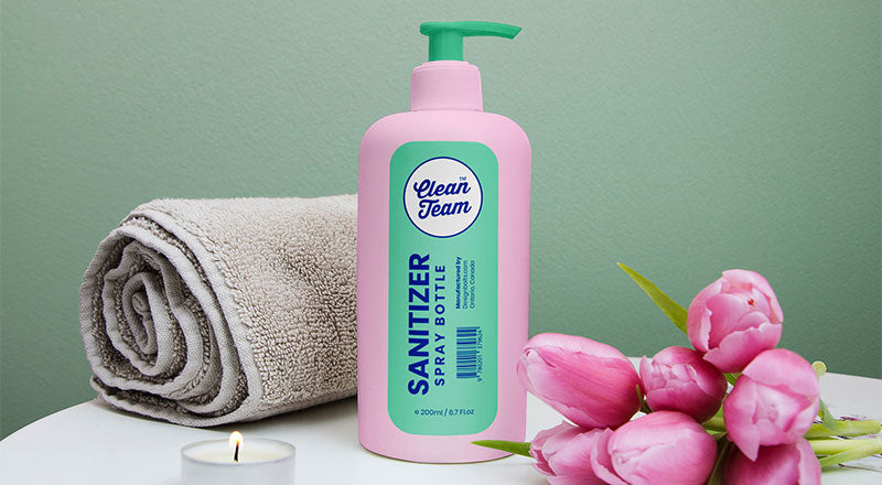 Free Hand Sanitizer Spray Bottle Mockup Psd