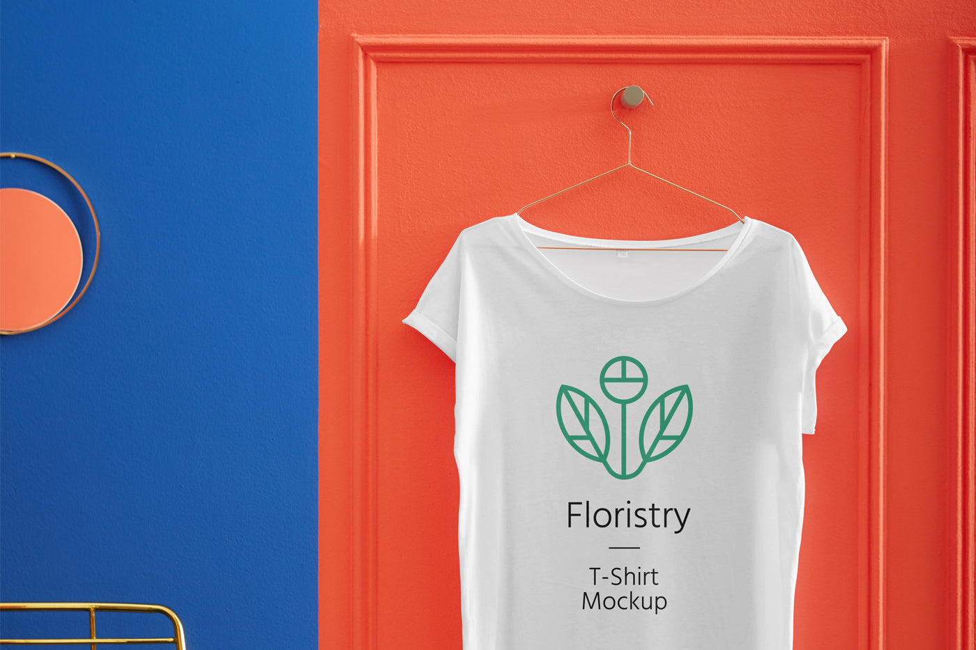 Free Hanging T-Shirt Psd Mockup