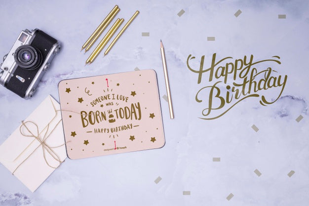 Free Happy Birthday Mock-Up With Retro Camera Psd