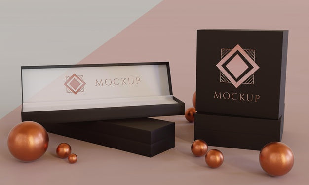 Free Jewelry Packaging Display Mock Up Psd