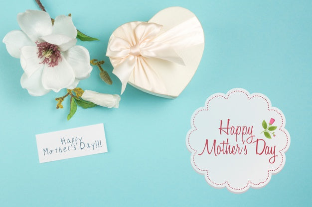 Free Label Mockup With Mothers Day Concept Psd