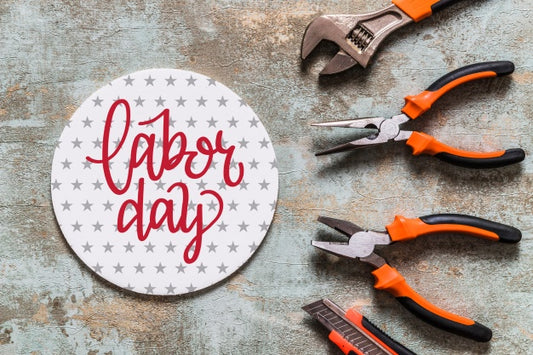 Free Labor Day Mockup With Round Cover Psd