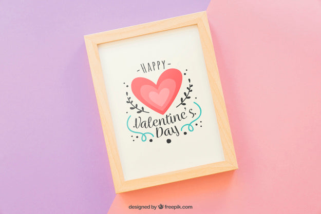 Free Love Concept Frame Mock Up Psd