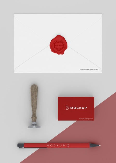 Free Minimal Mock-Up Stationery Arrangement Psd