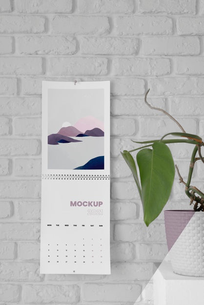 Free Minimalist Mock-Up Calendar Arrangement Psd