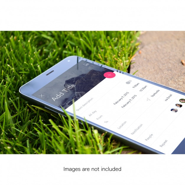 Free Mobile Phone On Grass Mock Up Psd