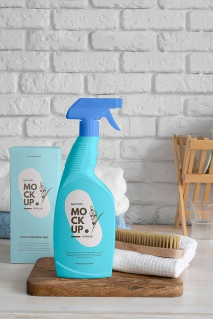 Free Mock-Up Of Cosmetic Spray Bottle Psd