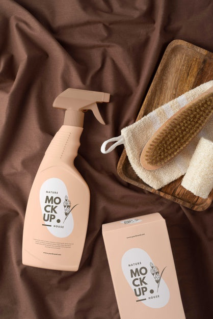 Free Mock-Up Of Cosmetic Spray Bottle Psd