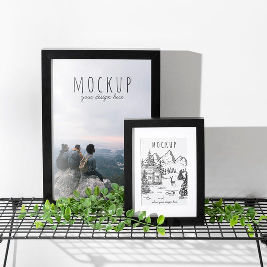 Free Mockup Frame On Table Psd