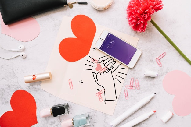 Free Mockup Of Various Devices With Creativity Or Workspace Concept Psd