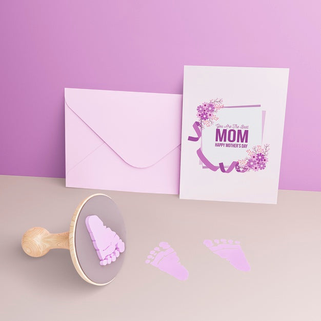 Free Mother'S Day Card And Envelope With Mock-Up Psd