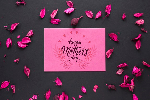 Free Mothers Day Card Mockup With Flowers Psd