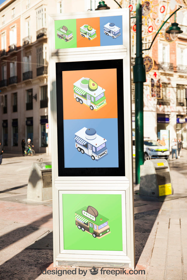 Free Mupi Mockup In European City Psd