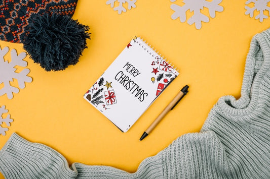 Free Notebook Cover Mockup With Christmas Concept Psd