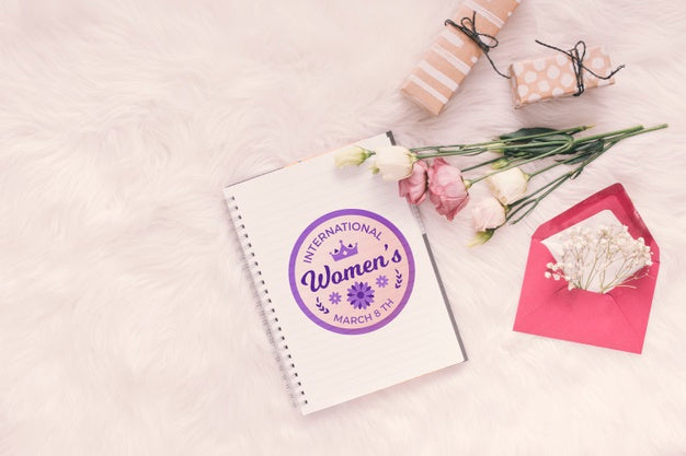 Free Notebook Mock-Up With Flowers And Gifts Psd