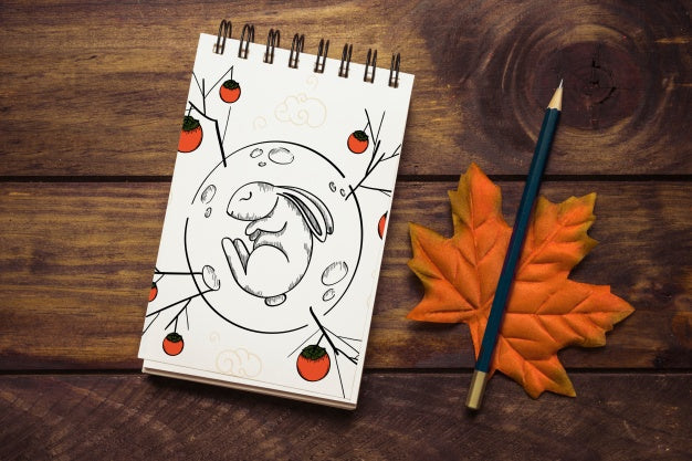 Free Notepad Mockup With Autumn Concept Psd