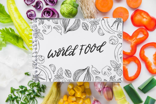 Free Notepad Mockup With Healthy Food Concept Psd