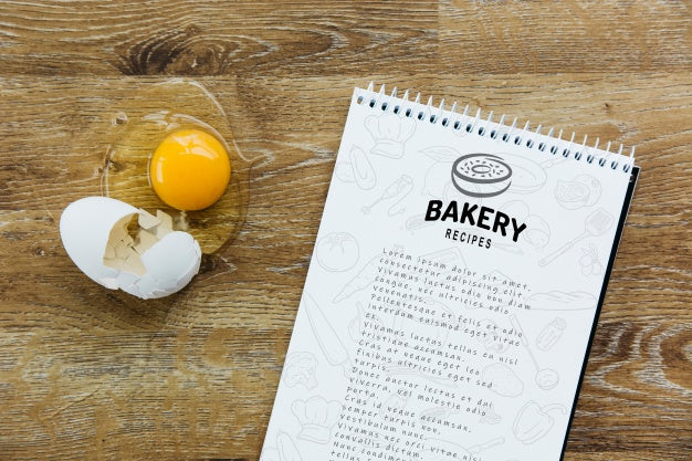 Free Notepad Mockup With Kitchen And Recipe Concept Psd