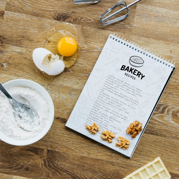 Free Notepad Mockup With Kitchen And Recipe Concept Psd