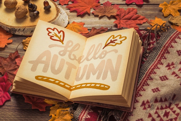 Free Open Book Mockup With Autumn Concept Psd