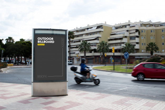 Free Outdoor Billboard In City Psd