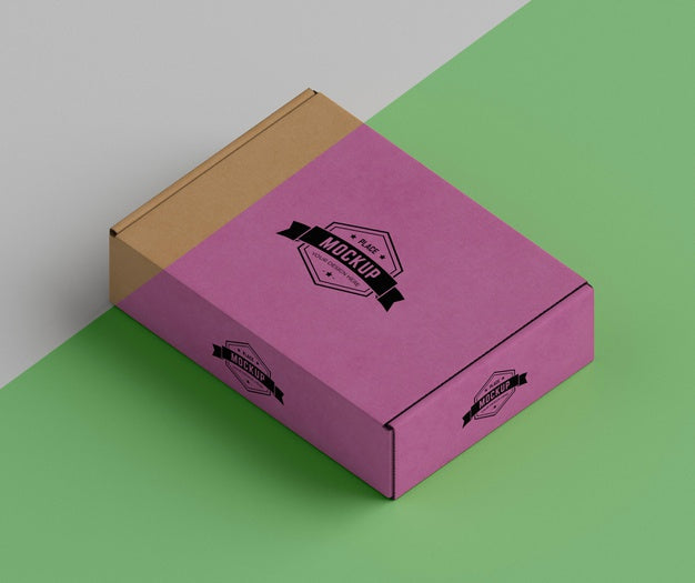 Free Packaging Box Concept Mock-Up Psd