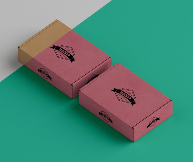 Free Packaging Box Concept Mock-Up Psd