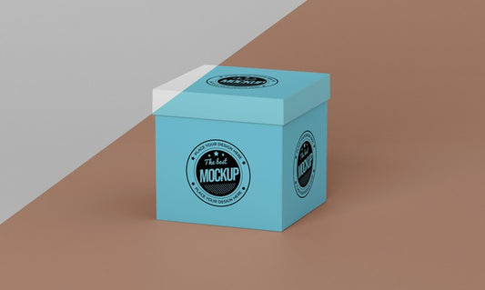 Free Packaging Box Mock-Up Psd